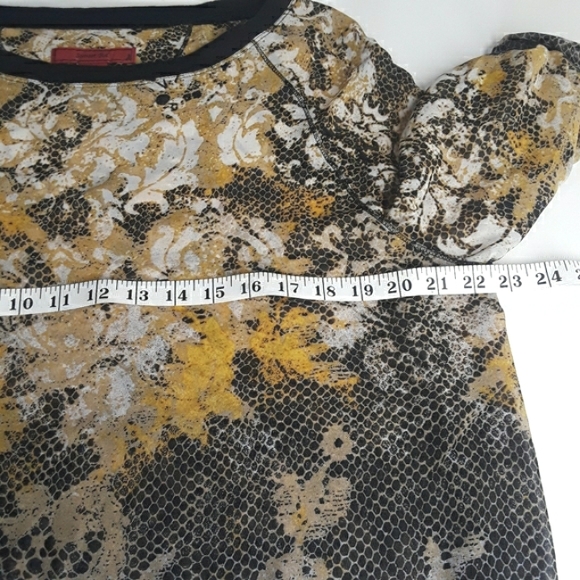 SUNSET RD. Yellow Black Print Semi Sheer Large Top - Picture 8 of 9